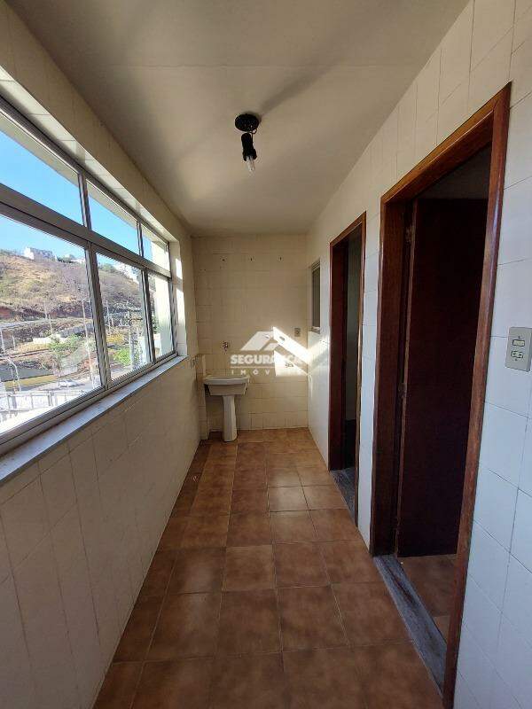 Apartamento para aluguel no Esplanada: ÁREA DE SERVIÇO