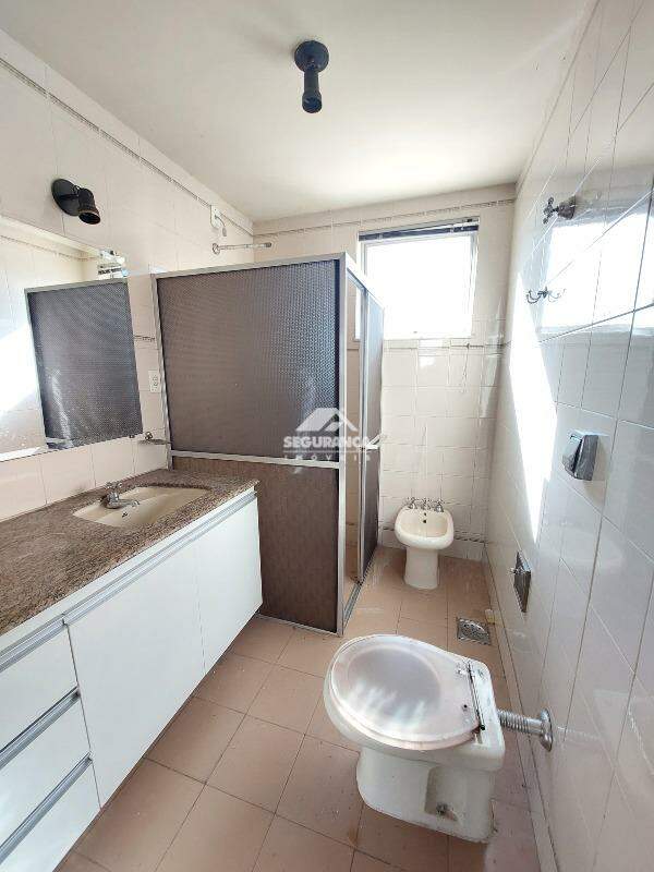 Apartamento para aluguel no Esplanada: BANHEIRO SOCIAL