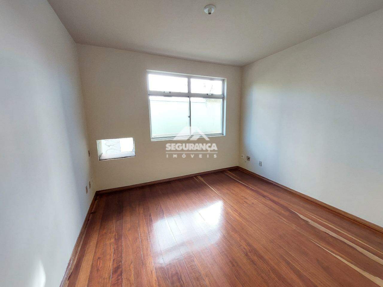 Apartamento para aluguel no Esplanada: QUARTO (1)