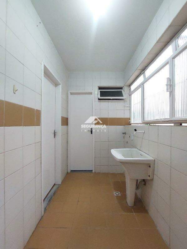 Apartamento para aluguel no ESPLANADINHA: ÁREA DE SERVIÇO