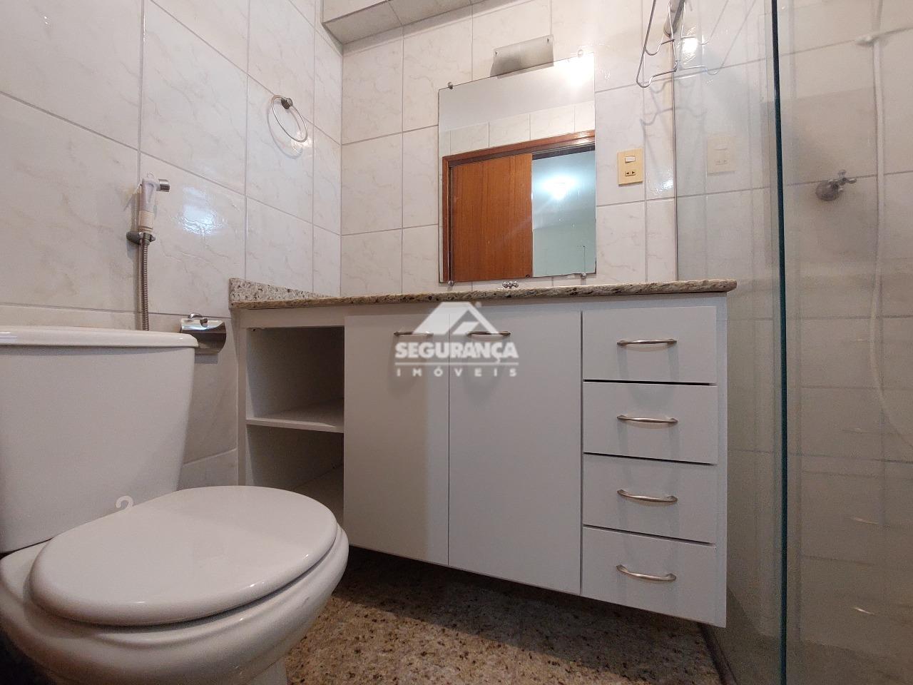 Apartamento para aluguel no ESPLANADINHA: BANHEIRO SUÍTE 
