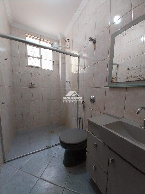 Apartamento para aluguel no VILA BRETAS: BANHEIRO SOCIAL 