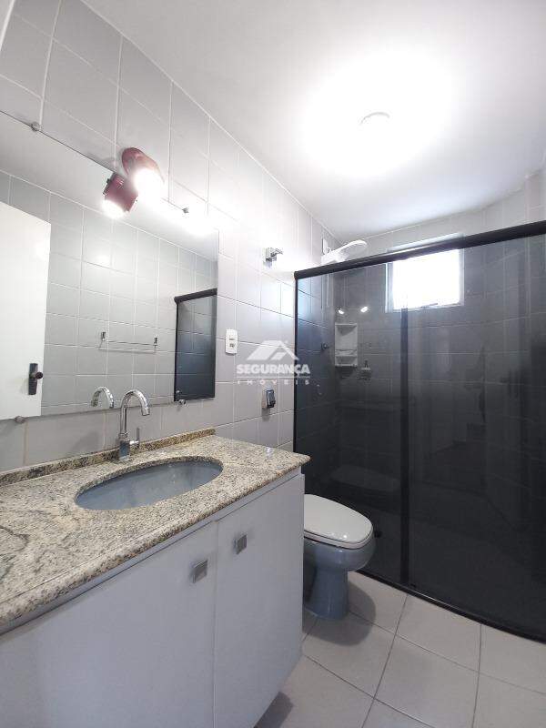 Apartamento para aluguel no Centro:  BANHEIRO SOCIAL 
