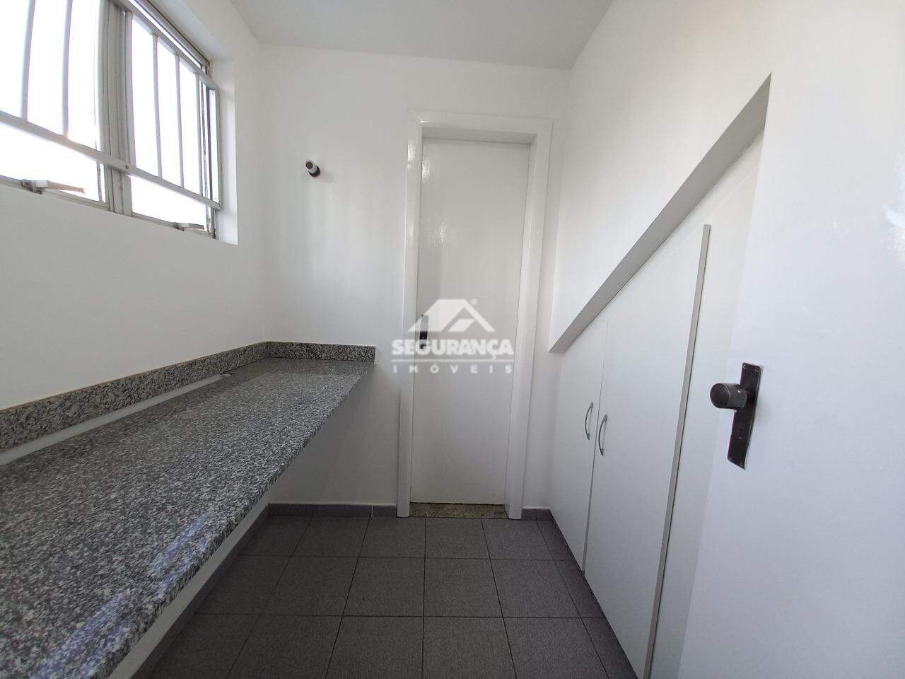 Apartamento para aluguel no Centro: QUARTO DE SERVIÇO 