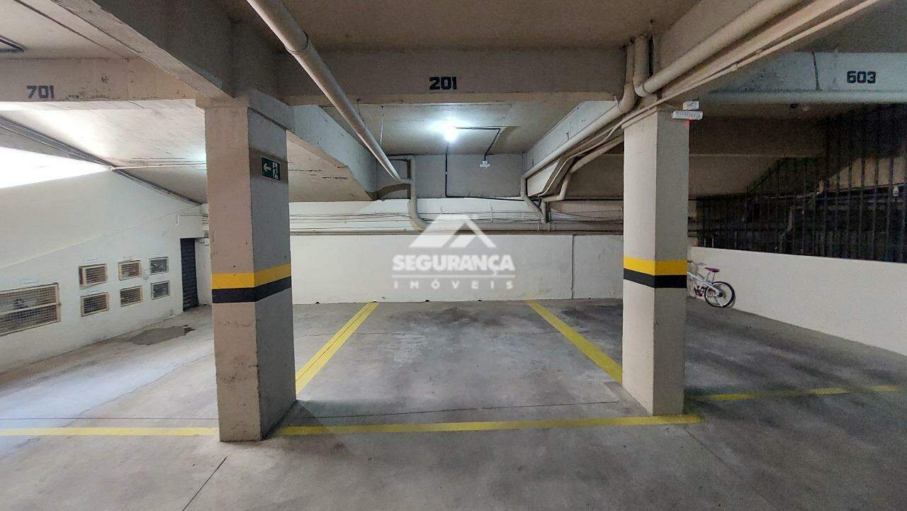 Apartamento para aluguel no Centro: GARAGEM (1)