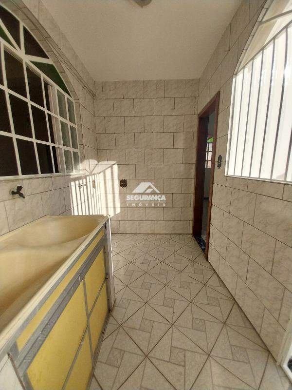 Apartamento para aluguel no Ilha dos Araújos: ÁREA DE SERVIÇO