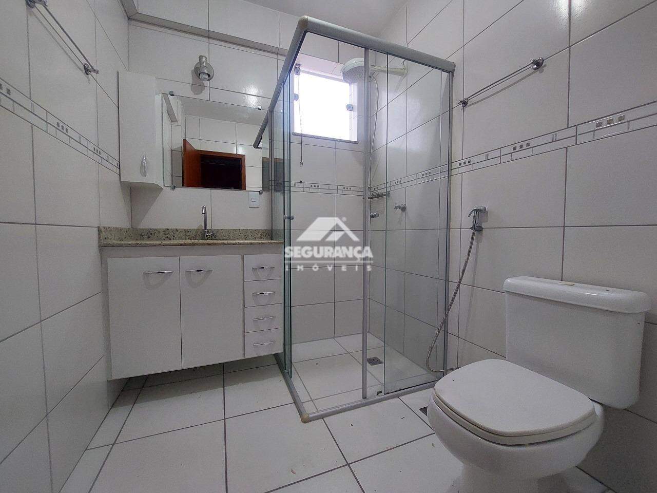 Apartamento para aluguel no Centro: BANHEIRO SUITE