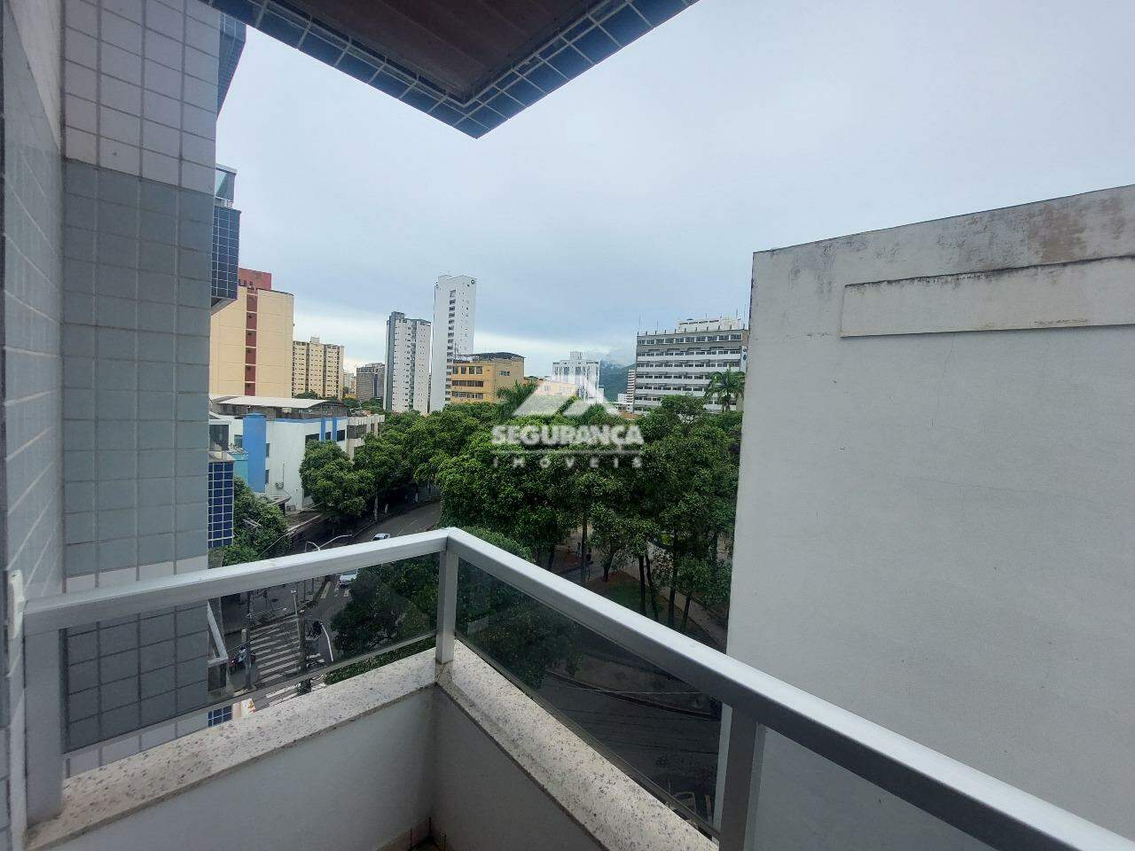 Apartamento para aluguel no Centro: SACADA DA SALA