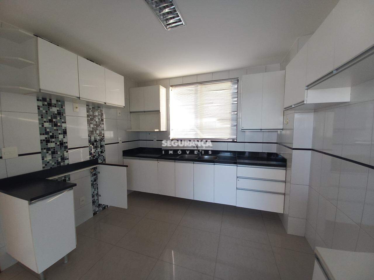 Apartamento para aluguel no Centro: COZINHA