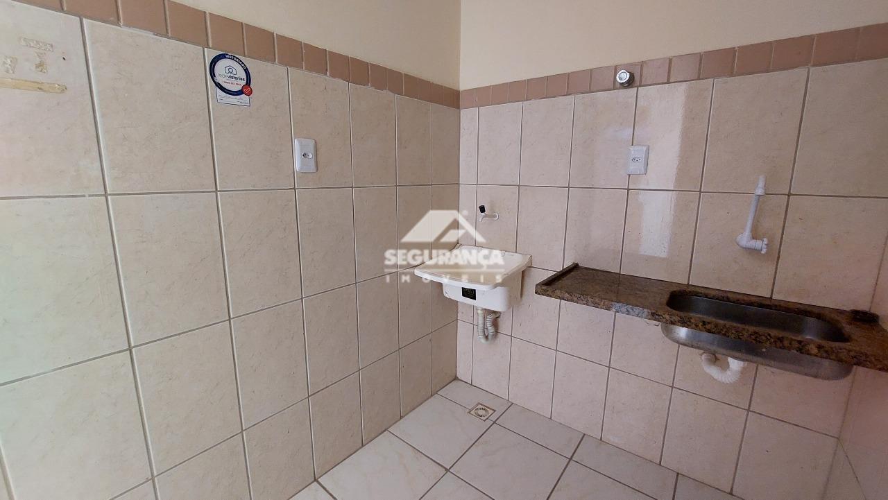 Apartamento para aluguel no São Pedro: COZINHA