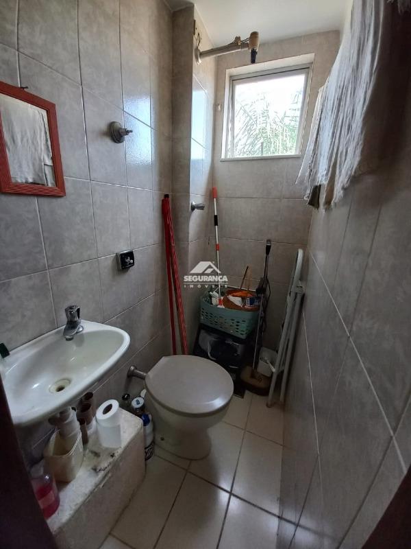 Apartamento à venda no Ilha dos Araújos: BANHEIRO SERVIÇO