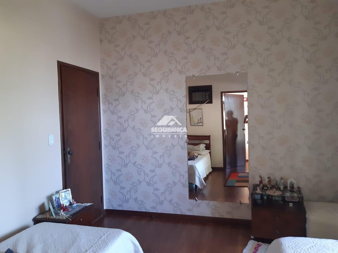 Casa à venda no São Pedro: 