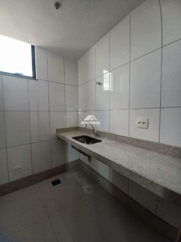 Sala à venda no Centro: