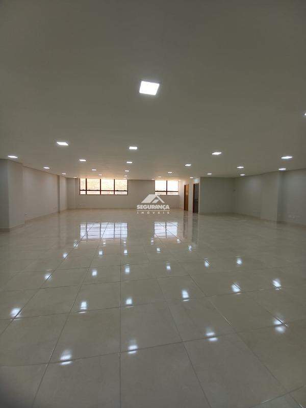 Sala à venda no Centro: SEGUNDO PISO