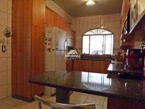 Casa à venda no Elvamar: 