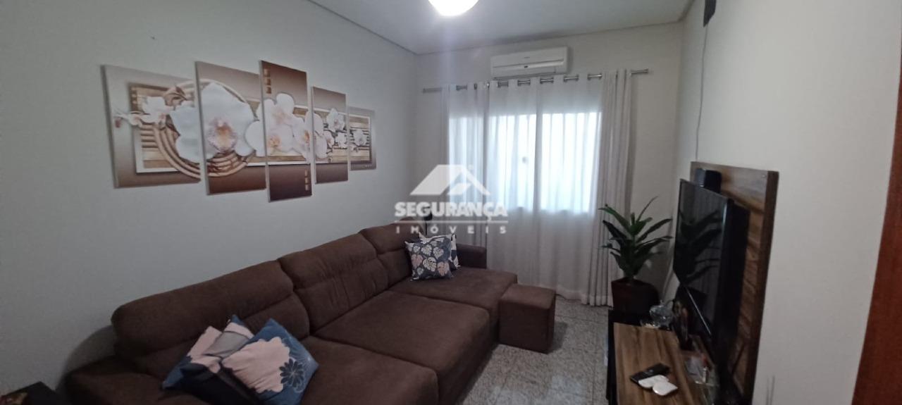 Casa à venda no SANTO AGOSTINHO: 