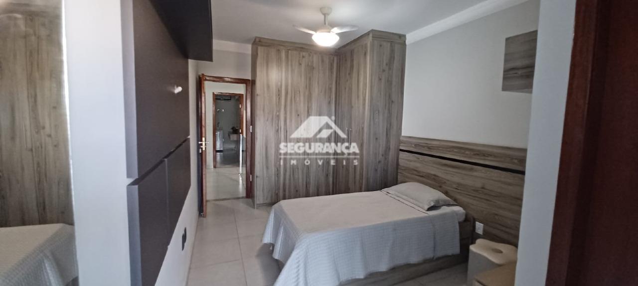 Casa à venda no SANTO AGOSTINHO: 