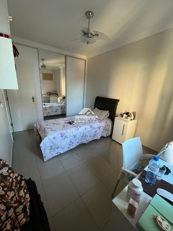 Apartamento à venda no Esplanada: 