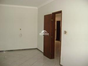 Casa à venda no Lourdes: 