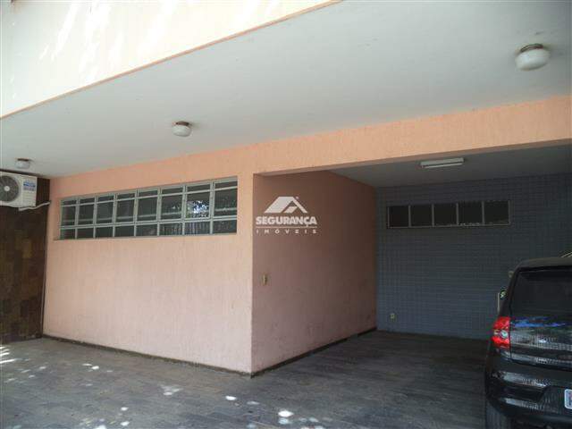 Casa à venda no Centro: 