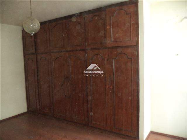 Casa à venda no Centro: 