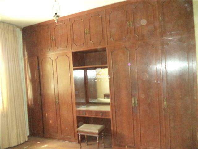 Casa à venda no Centro: 