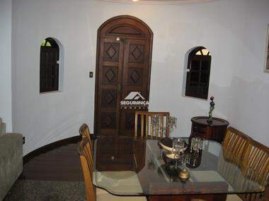 Casa à venda no GRA DUQUESA: 