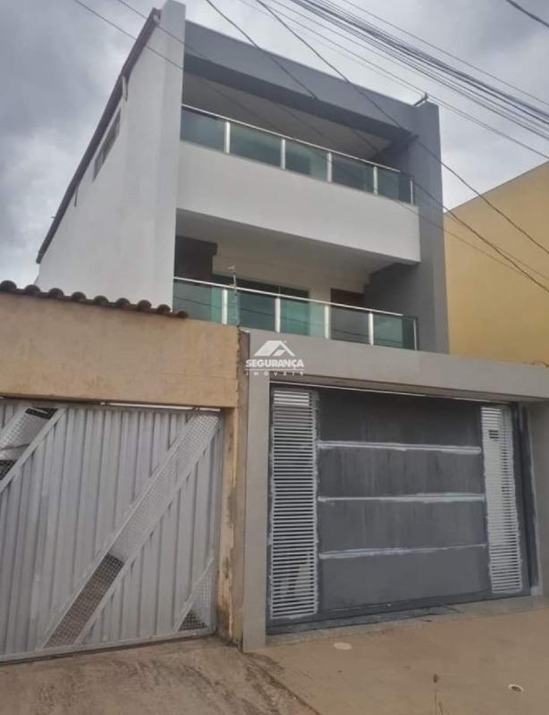 Casa à venda no BETEL: 