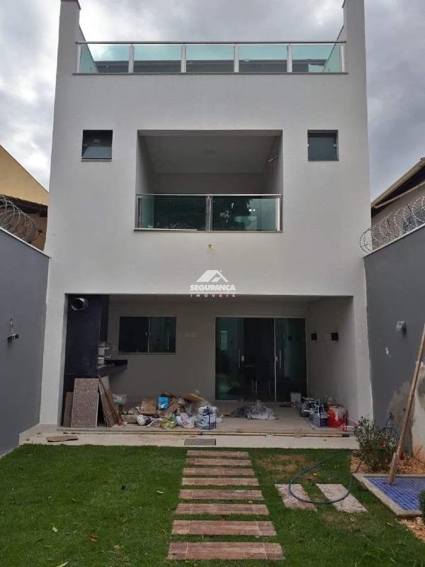 Casa à venda no BETEL: 