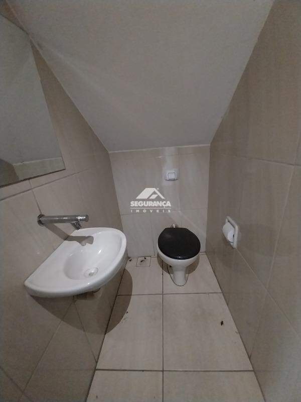Loja para aluguel no VILA BRETAS: BANHEIRO (1)