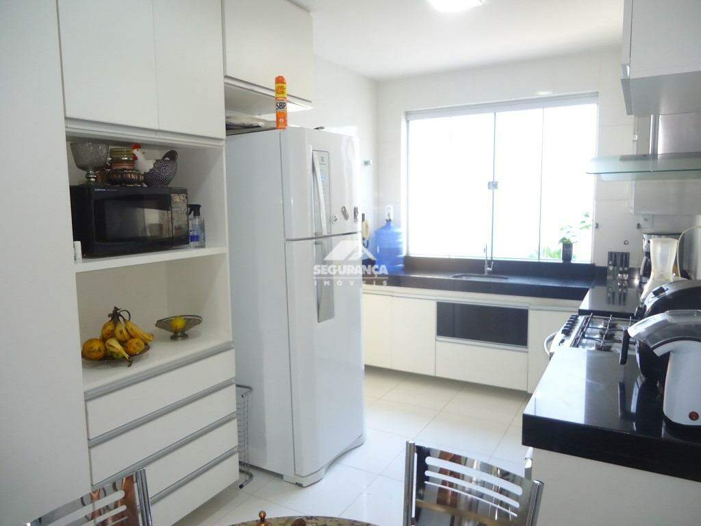 Casa para aluguel no Ilha dos Araújos: COZINHA