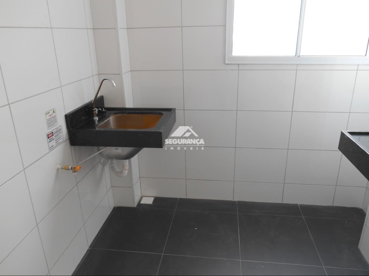 Apartamento para aluguel no Castanheiras: AREA DE SERVIÇO