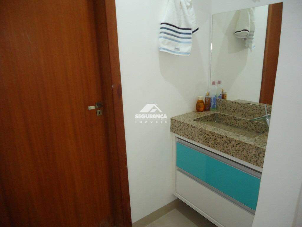 Casa para aluguel no Mirante da Rocha: LAVABO