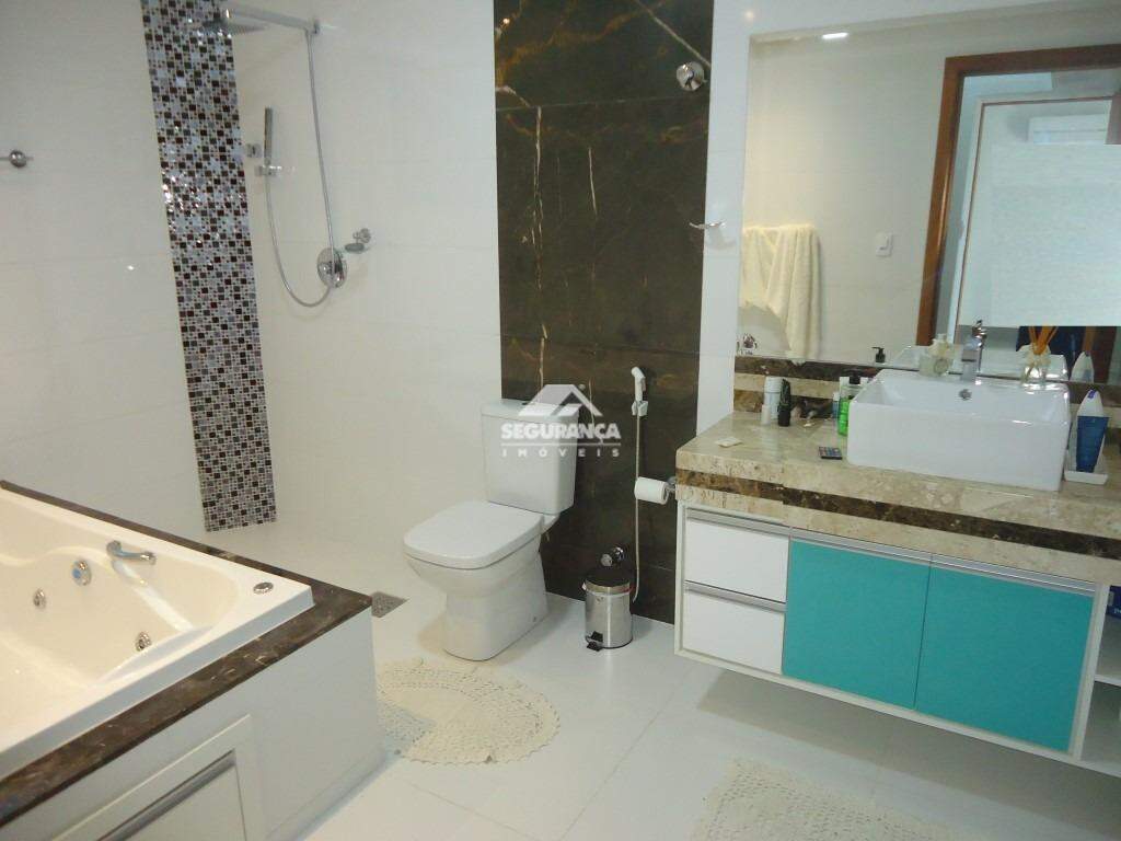 Casa para aluguel no Mirante da Rocha: BANHEIRO SUITE