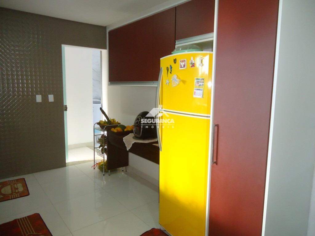 Casa para aluguel no Mirante da Rocha: COZINHA