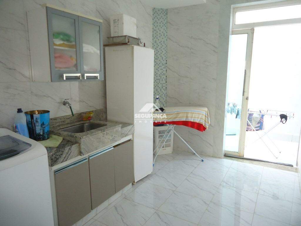 Casa para aluguel no Mirante da Rocha: AREA DE SERVICO