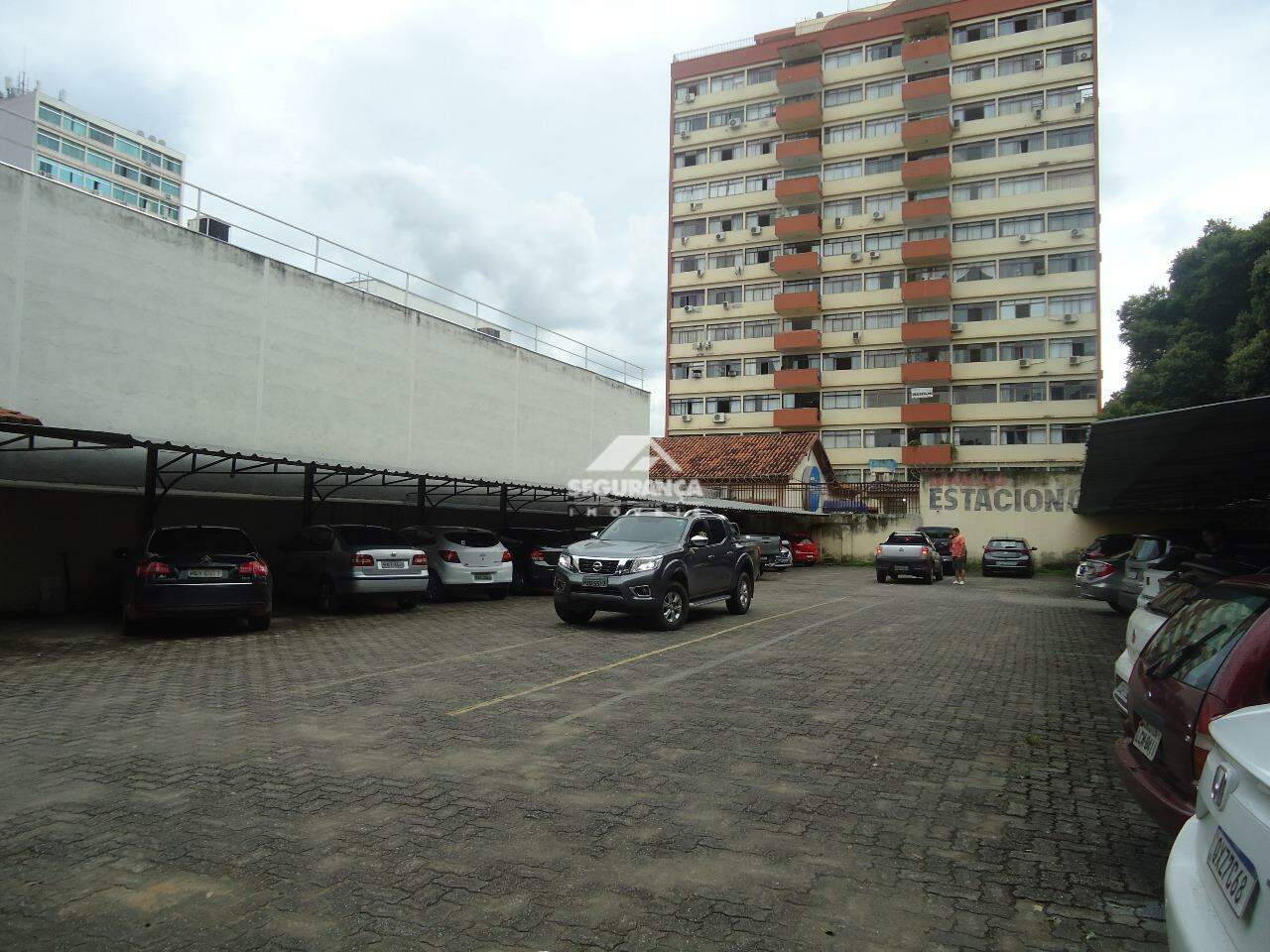 Lote para aluguel no Centro: 