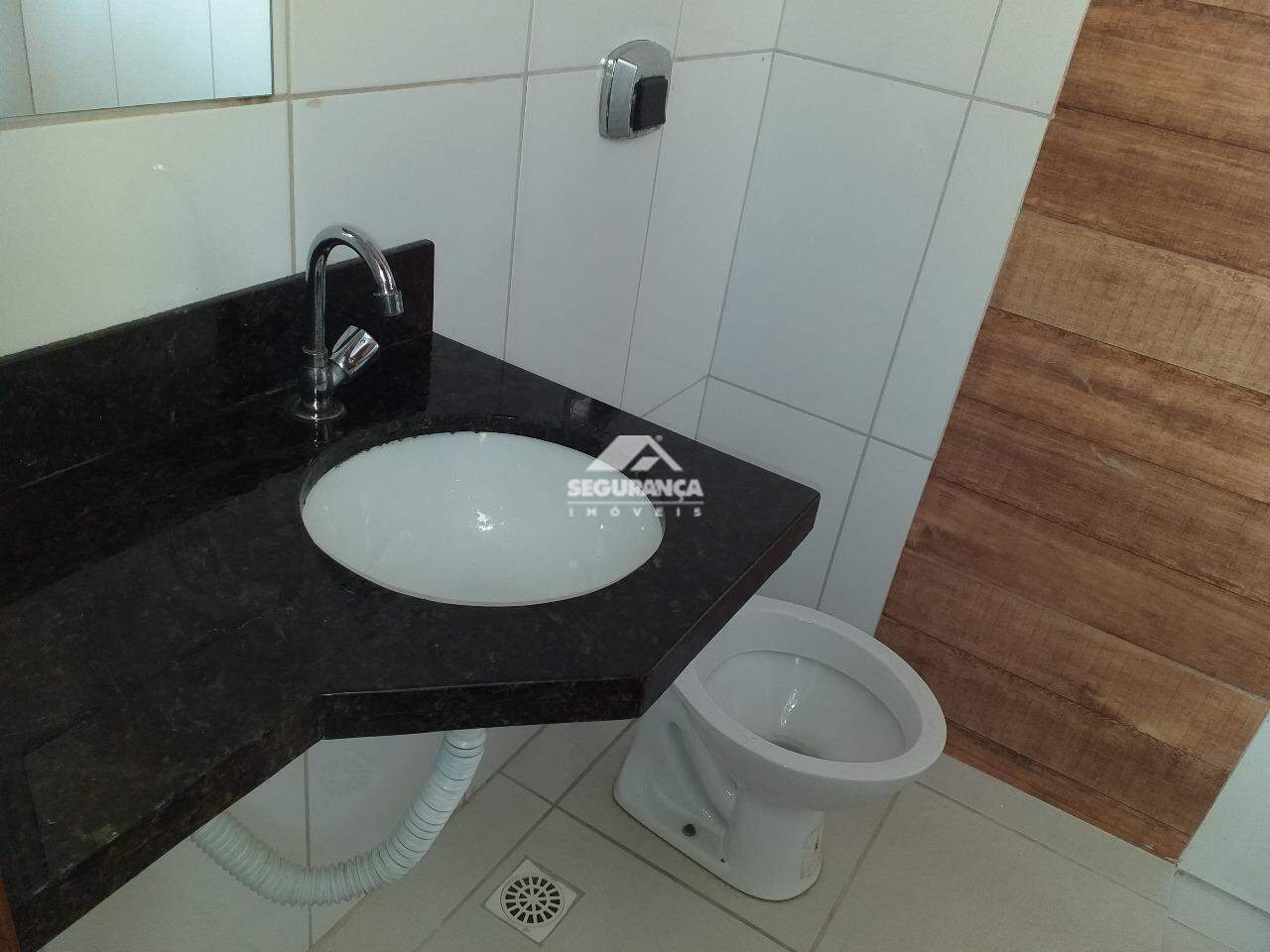 Casa para aluguel no CASTANHEIRAS II: BANHEIRO SUITE