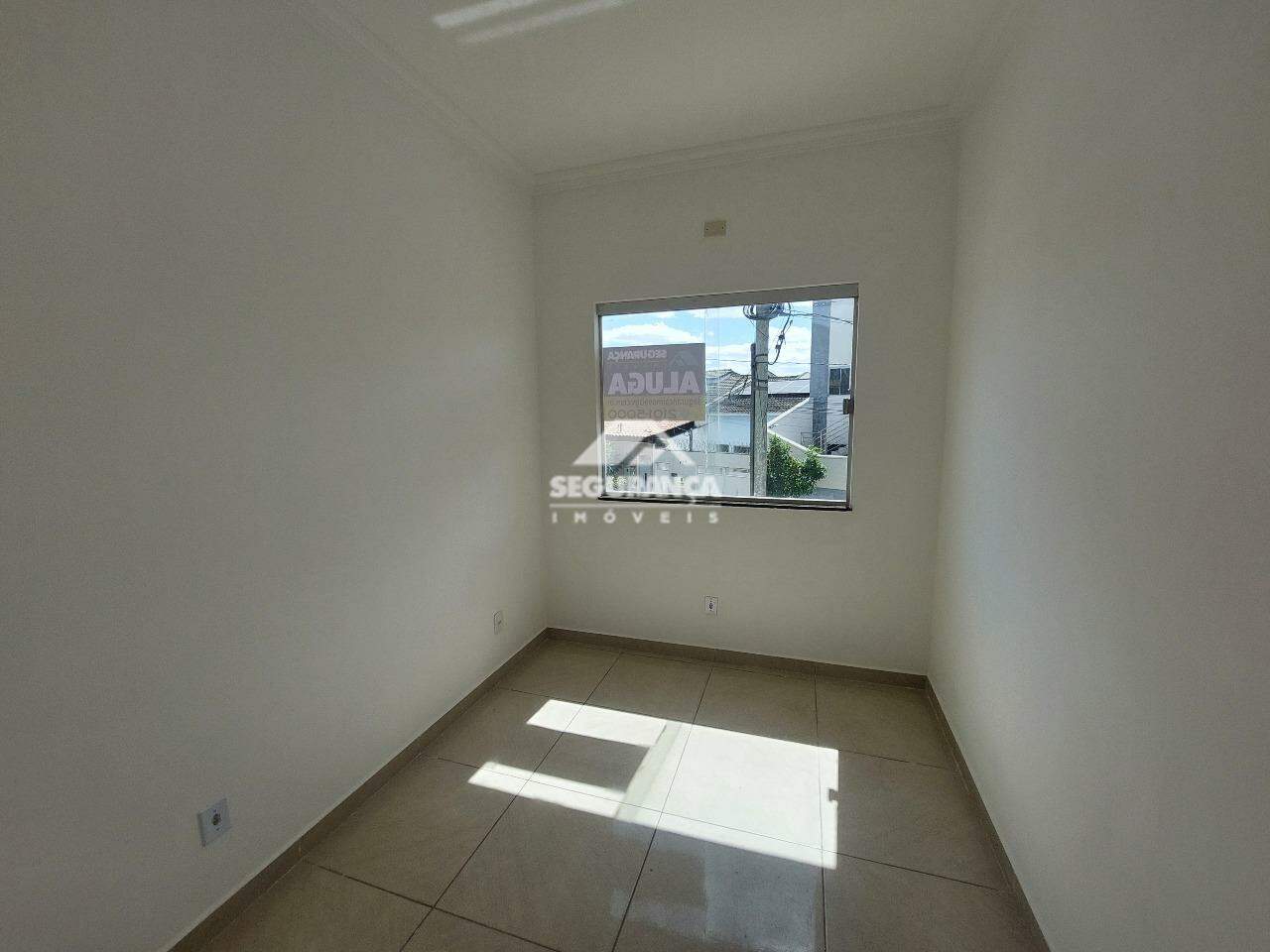 Casa para aluguel no CASTANHEIRAS II: QUARTO (1)