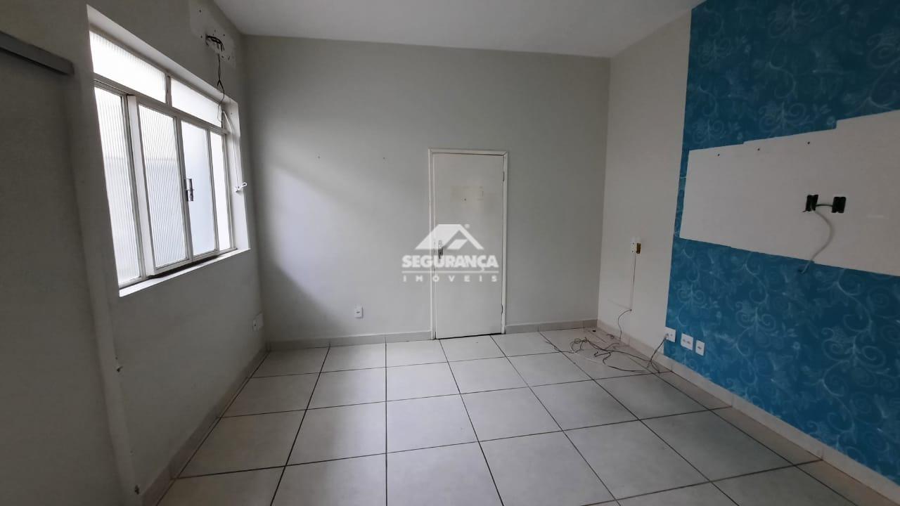 Casa à venda no Centro: 