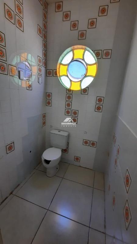 Casa à venda no Centro: 