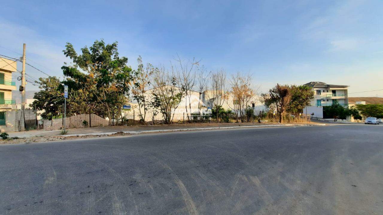 Lote à venda no Cidade Nova: 