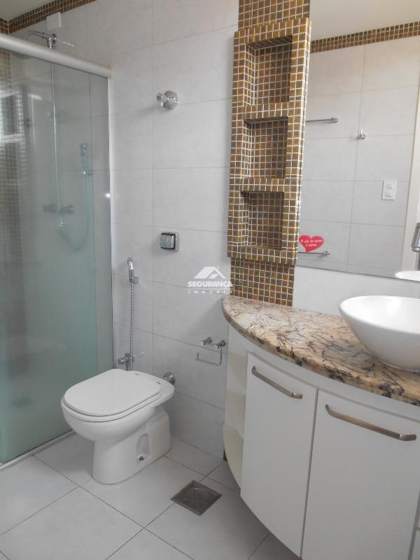 Apartamento para aluguel no Esplanada: BANHEIRO SUITE