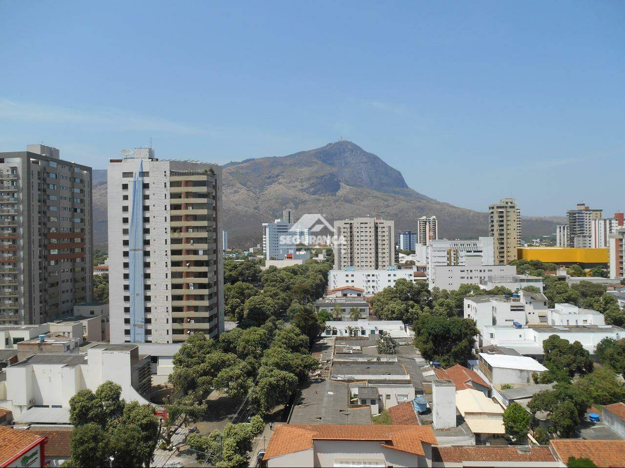 Apartamento para aluguel no Esplanada: IBITURUNA