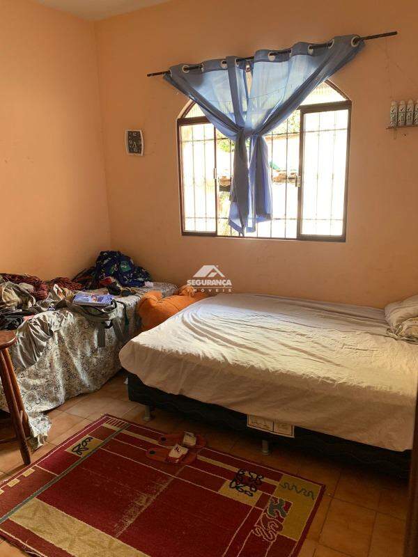 Casa à venda no JK I: