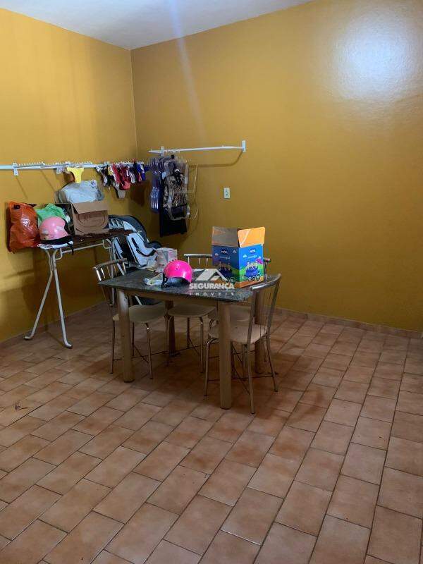 Casa à venda no JK I: