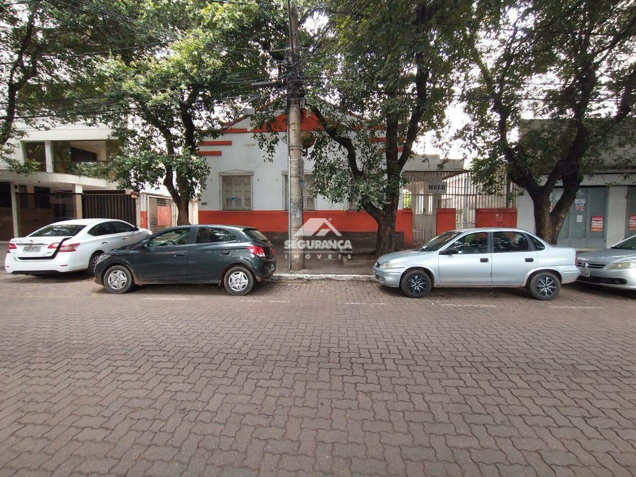 Casa à venda no Centro: 