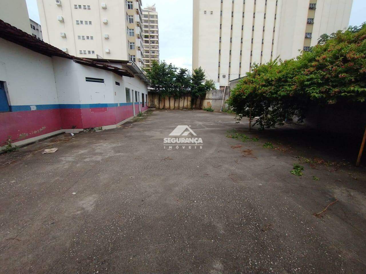 Casa à venda no Centro: 