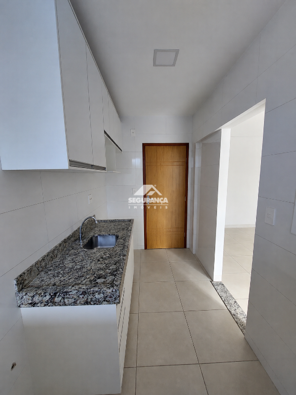 Apartamento para aluguel no Esplanada: COZINHA
