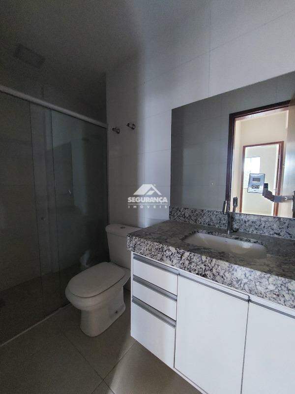 Apartamento para aluguel no Esplanada: BANHEIRO SOCIAL